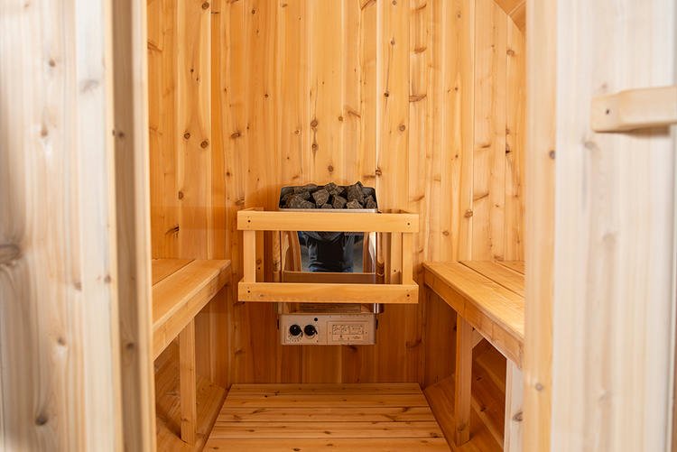 1140_Canadian_timber_collection_barrel_sauna_leisurecraft_europe_electric_heater.295cbf0aea580c054cf7babda82b0696