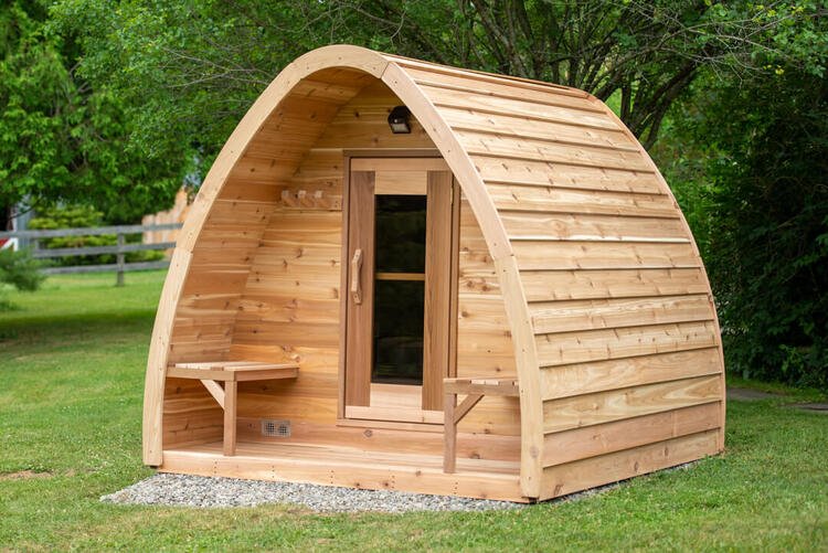 2086_Leisurecraft_europe_red_cedar_iglu_shaped_sauna.4b7453cb937fc84e7de778d52a3152ad
