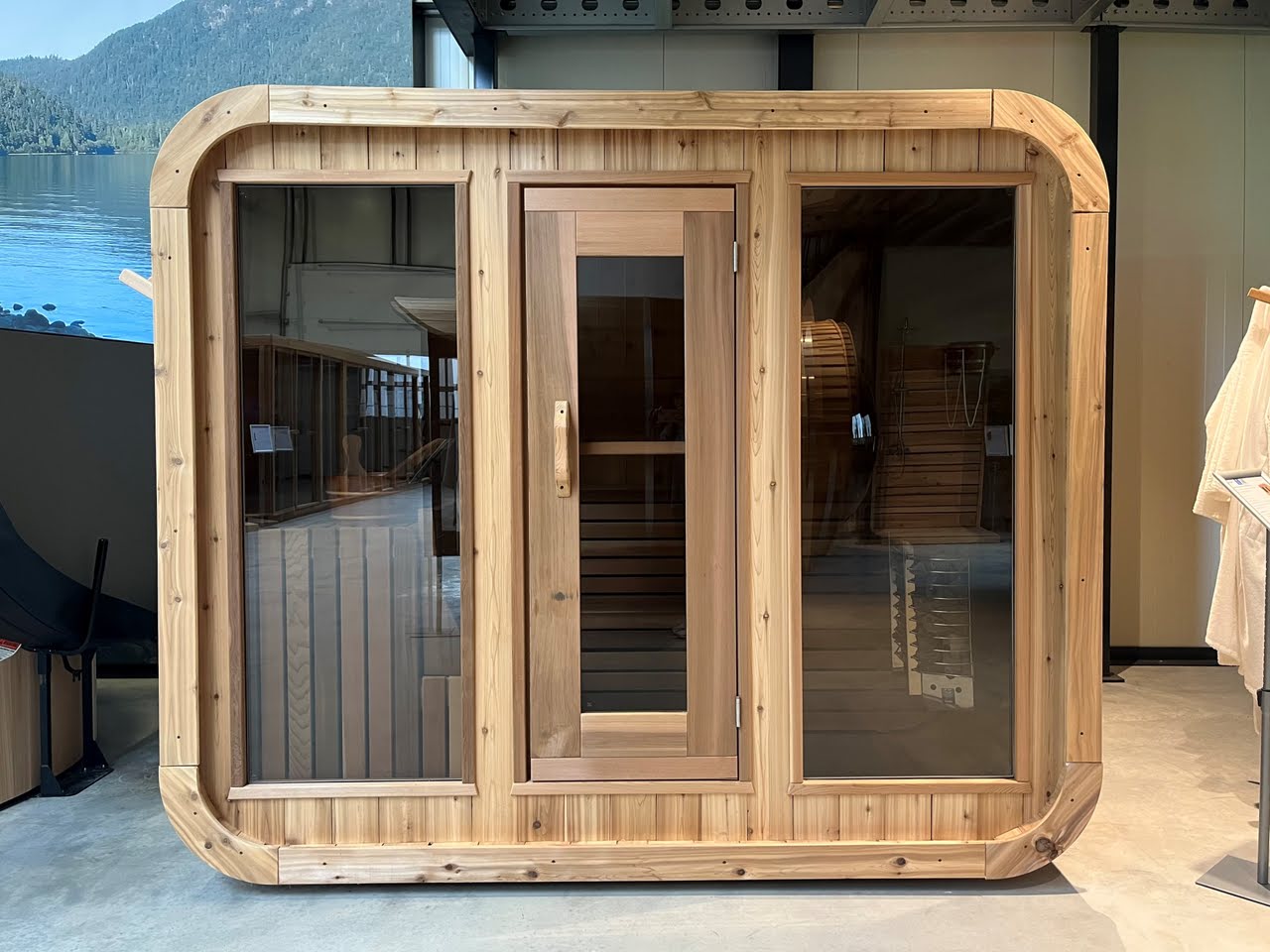 Luna outdoor sauna red cedar knotty leisurecraft europe